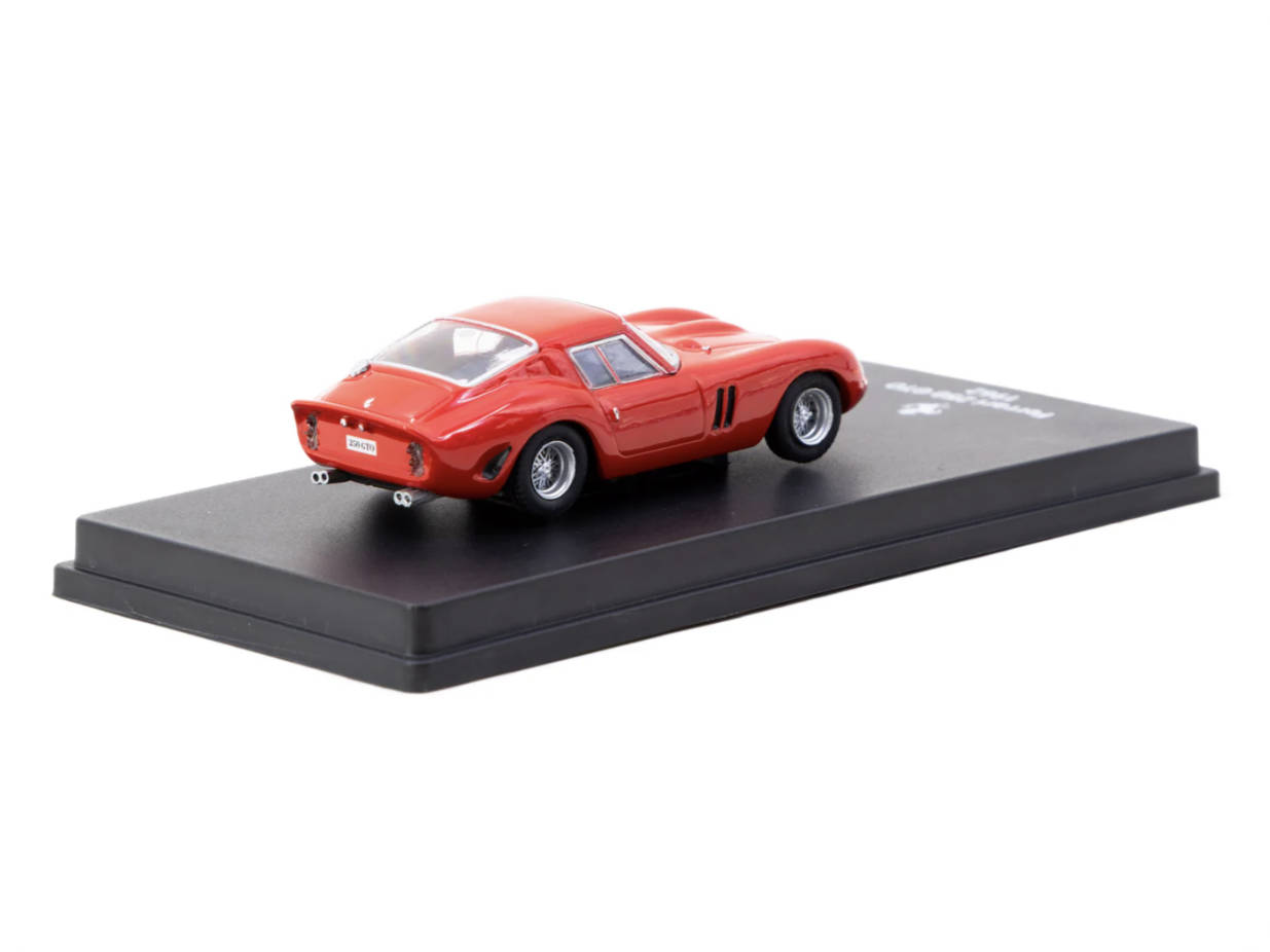Carro em Miniatura CENTAURIA I - Magazines avaliação e preço