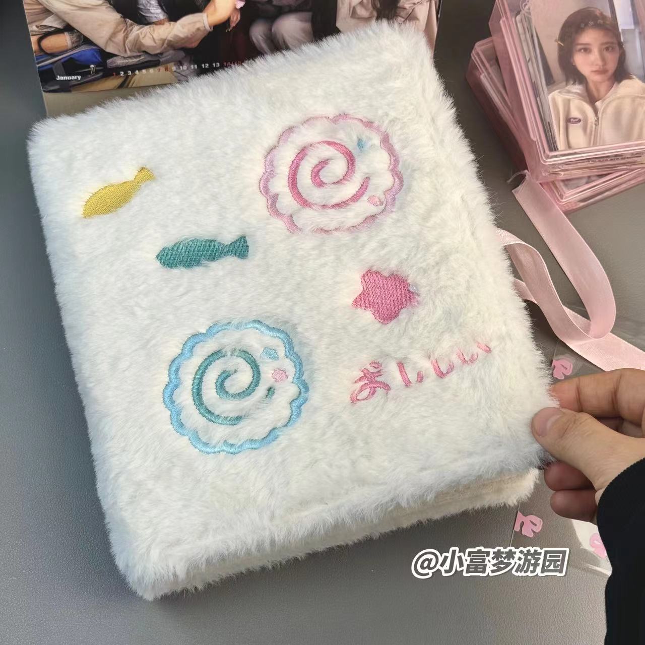 Cute Plush Fish Card Book, A5  - Kpop Photo Card Binder 3 Inch avaliação e preço