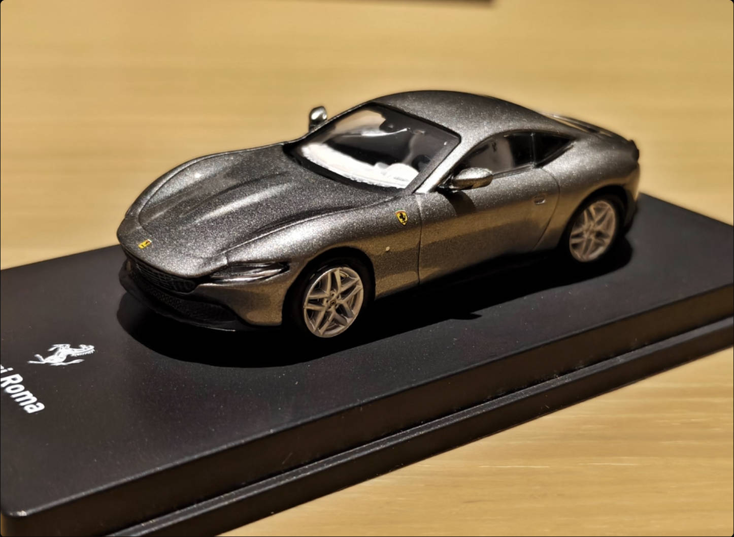 Carro em Miniatura 1:64 Centau - Magazines avaliação e preço